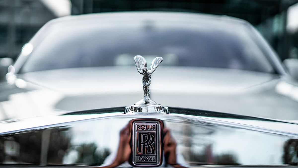 Rolls Royce Brand Positioning - Spirit of Ectassy